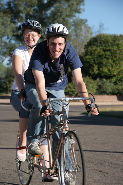 Mike_and_Katye_Tandom_Bike_15_sm.jpg