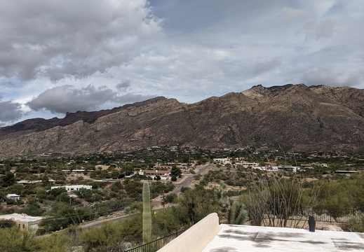 PXL 20211225 180457701 