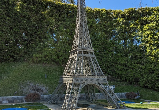 PXL 20230317 215638960