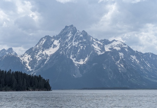 PXL 20250620 213135665