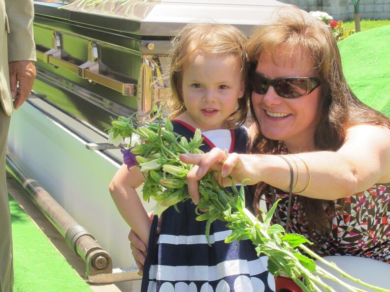 GMemorial Beckys 035