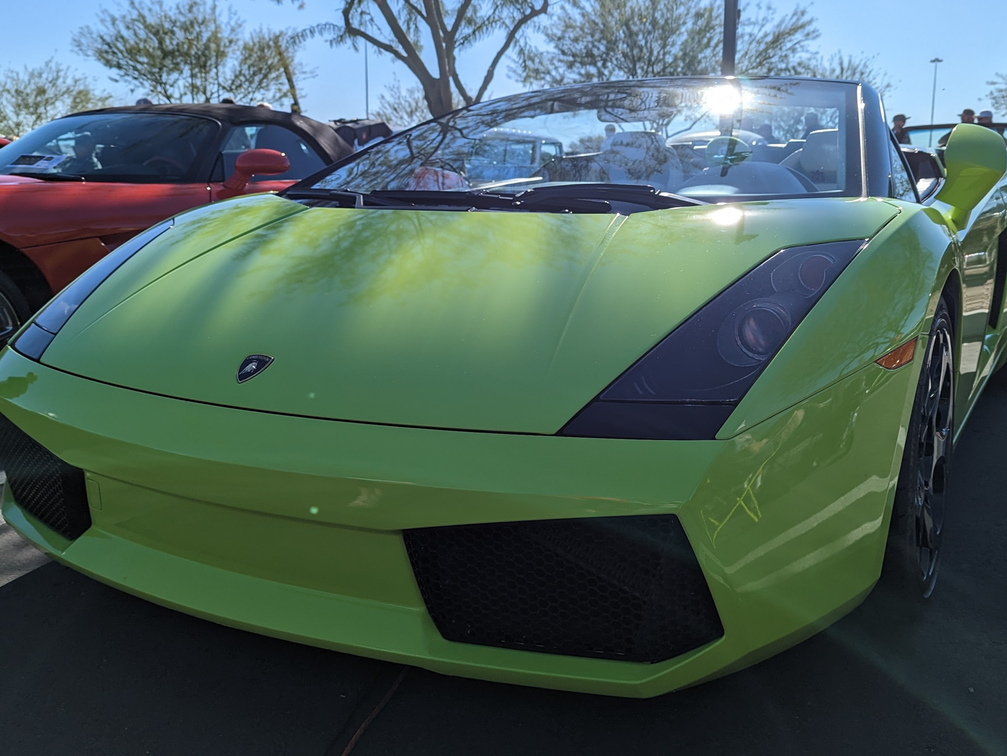 PXL 20221126 181106641